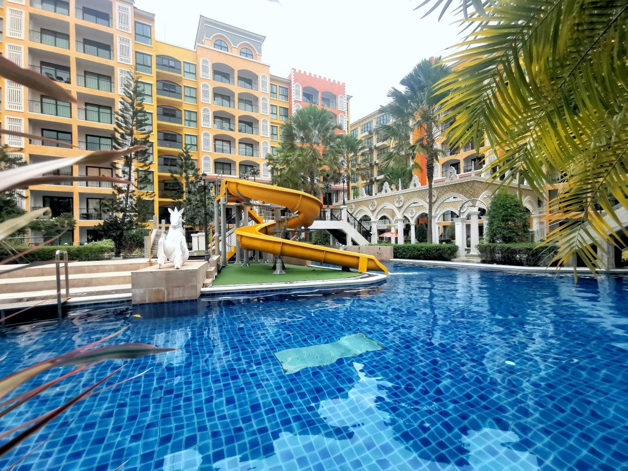 D14 Venetian Condo Resort Pattaya Pool Connected Netflix جومتين بيتش المظهر الخارجي الصورة
